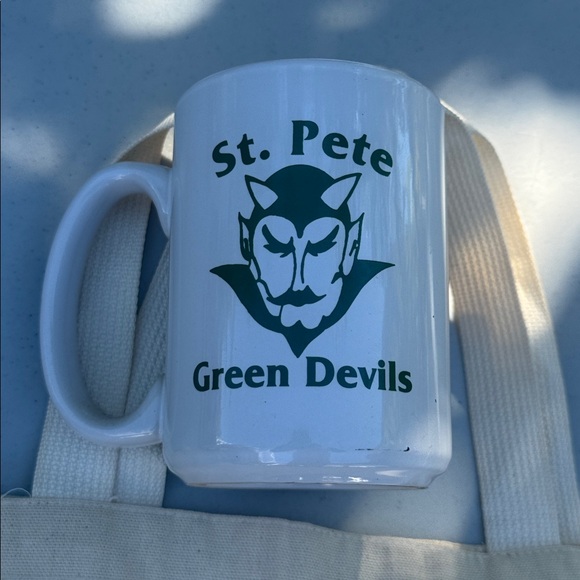 St. Petersburg High School Tote Bag and Mug Set, Class of 1967 - Picture 4 of 4